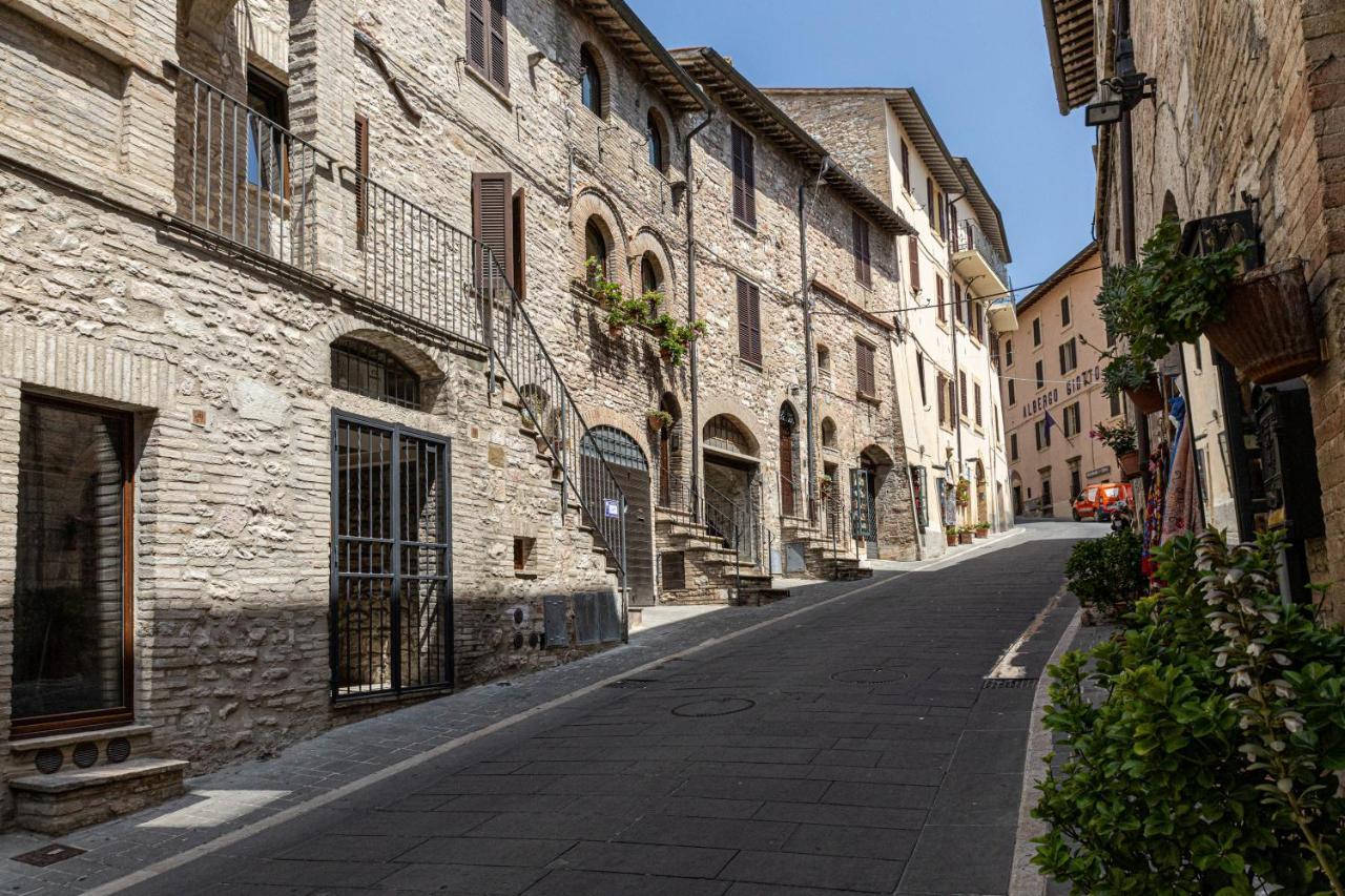 Loft Rustico In Centro Storico Apartment Assisi Ngoại thất bức ảnh
