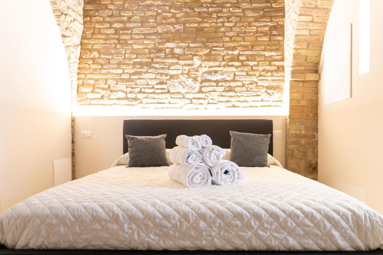 Loft Rustico In Centro Storico Apartment Assisi Ngoại thất bức ảnh